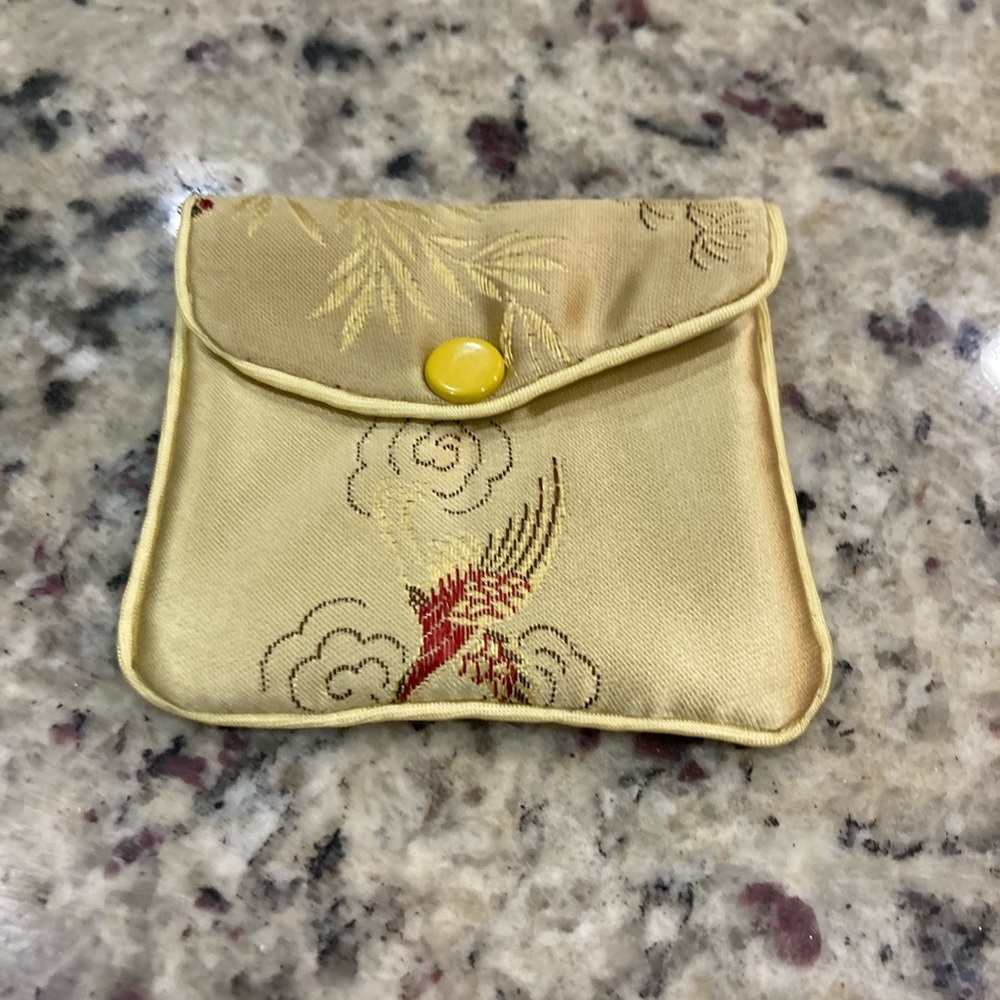 Cardow House of Jewels St Thomas VI jewelry pouch coin pouch great condition